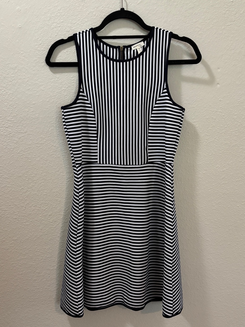 Monteau Los Angeles Navy White Striped Fit & Flare Sleeveless Dress Size 16